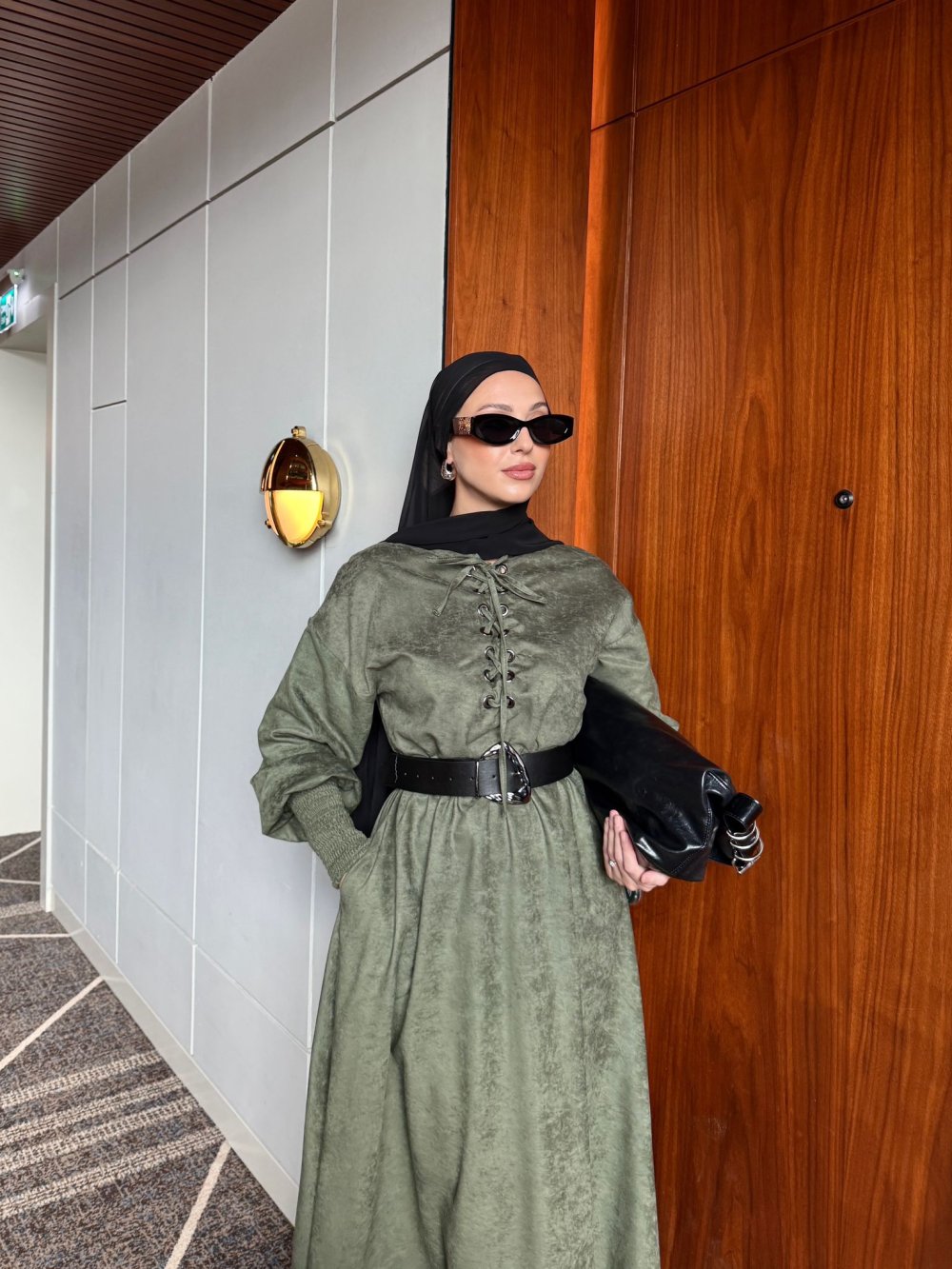 فستان شيك وعملي