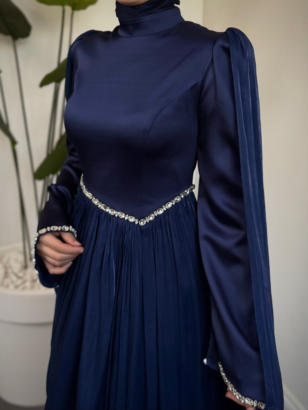 فستان سهرة ملكي - كحلي فاخر