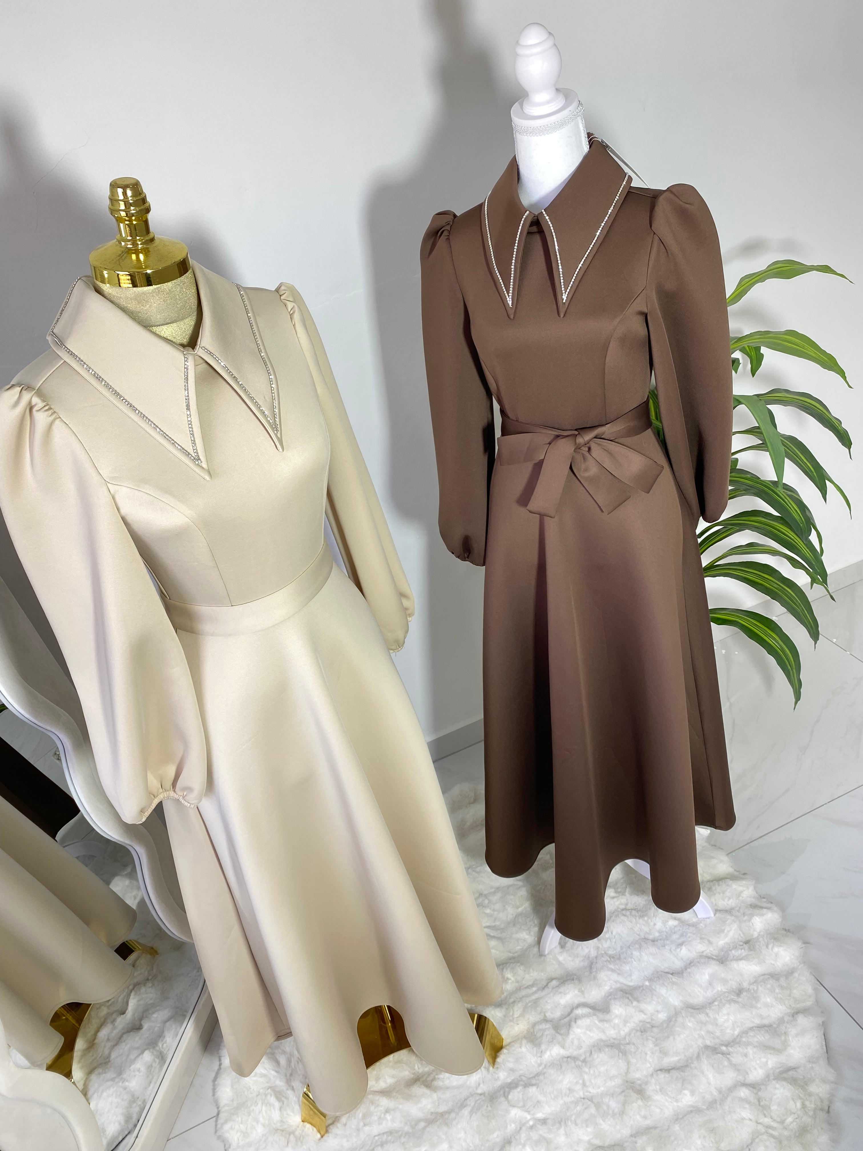 فستان قماش سكوبا الفاخر