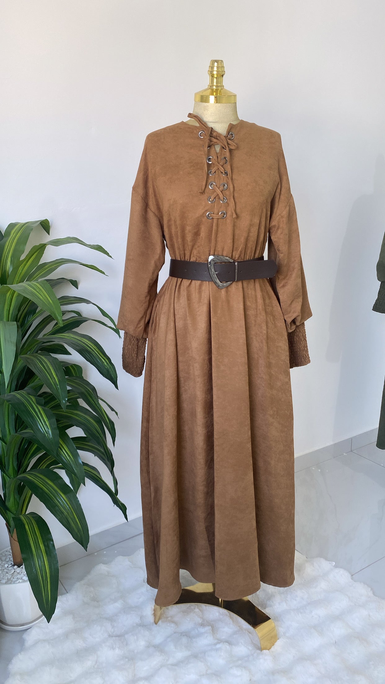 فستان شيك وعملي