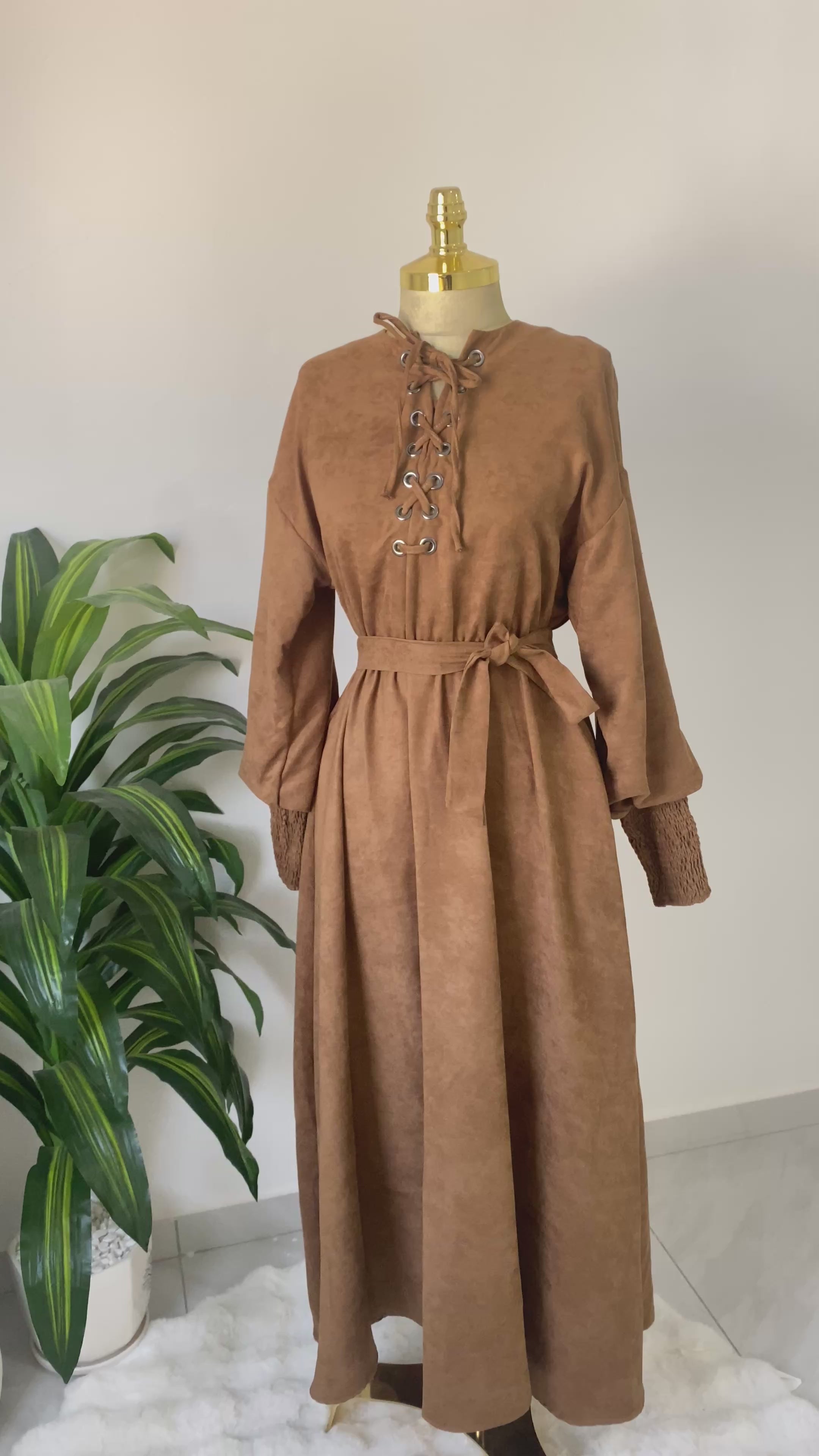 فستان شيك وعملي